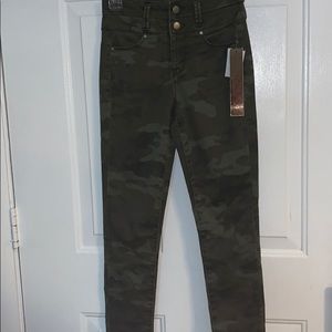 TINSELTOWN ARMY JEANS
